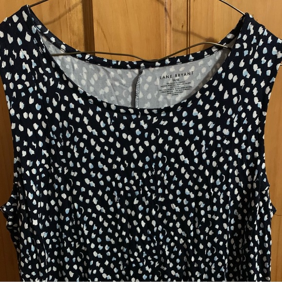 Patterned tank - Picture 2 of 5